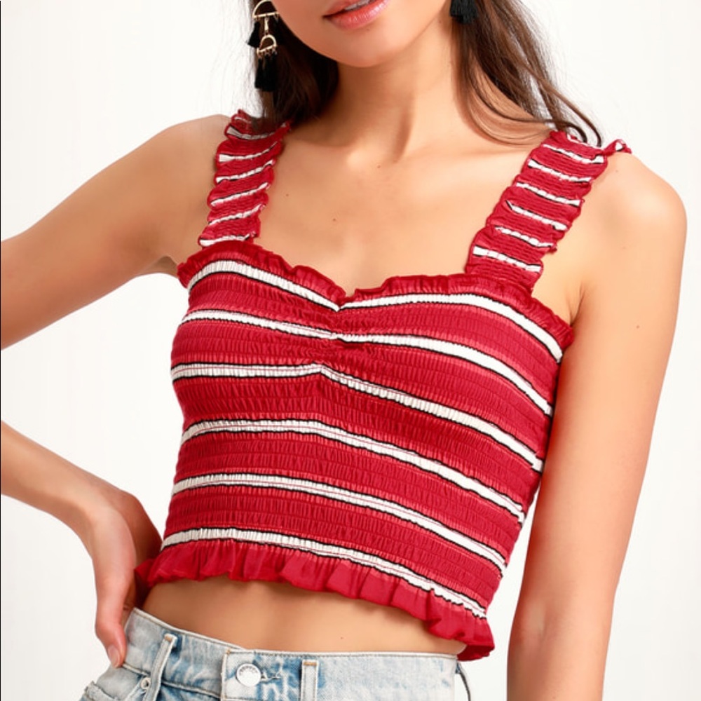 BILLABONG ❤️🔥 RED AND WHITE STRIPED SCRUNCH TOP NWT SIZE SMALL - Picture 3 of 7